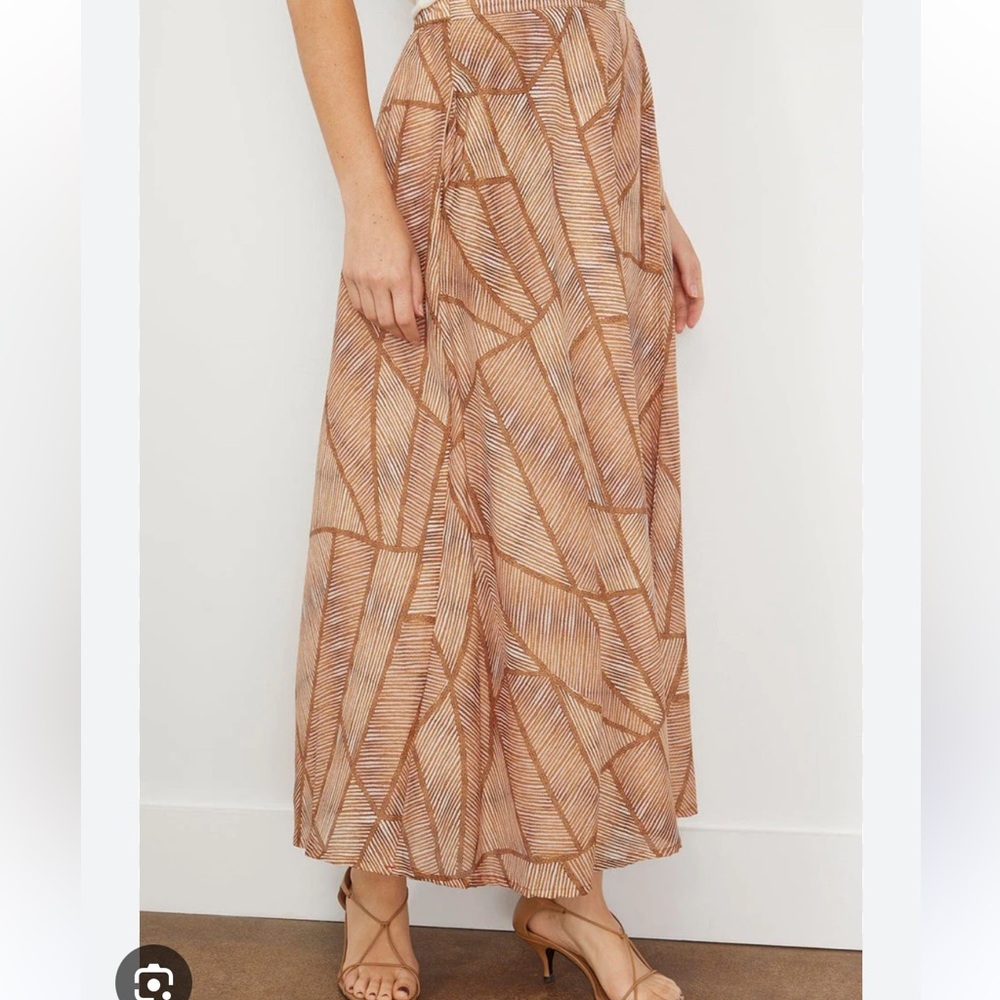 XiRENA Gable Skirt NWT